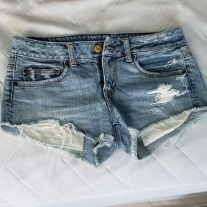 AE Destroyed Low Rise Shorts